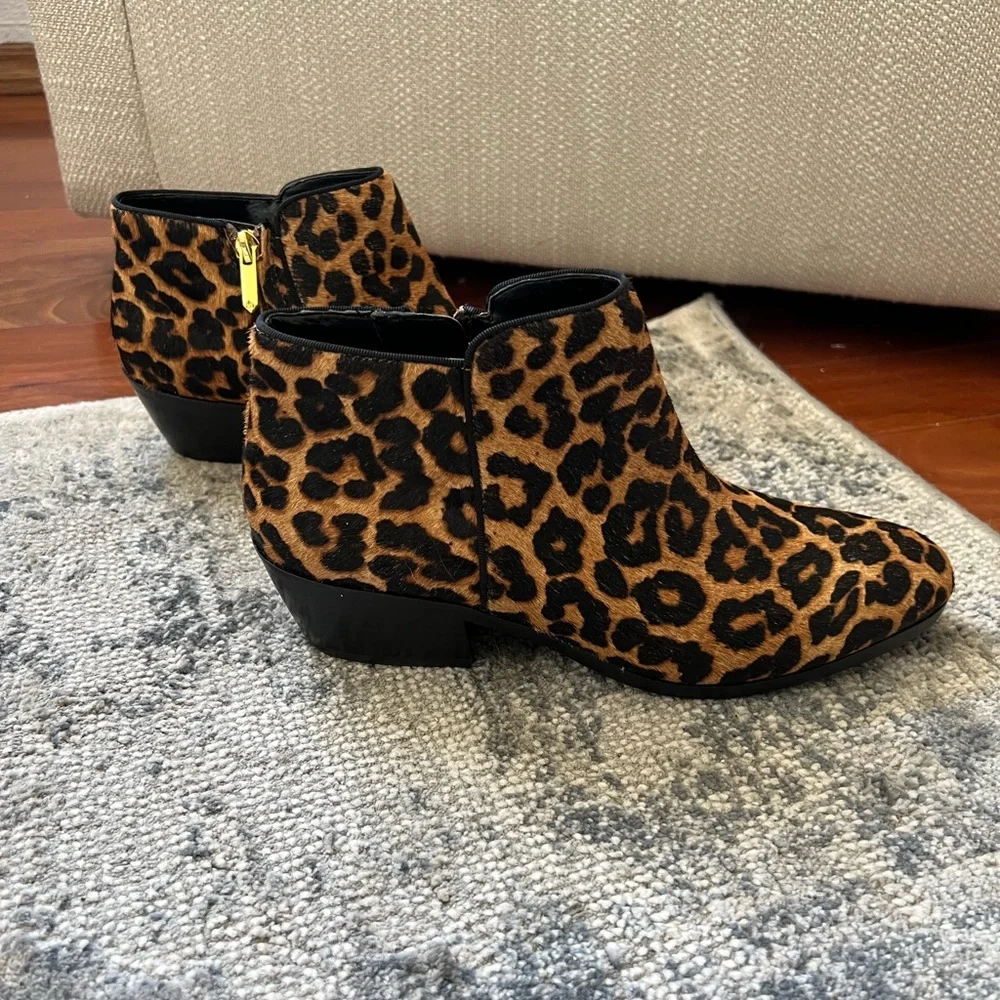 Sam Edelman Petty Leopard Brahma Ankle boots 8.5